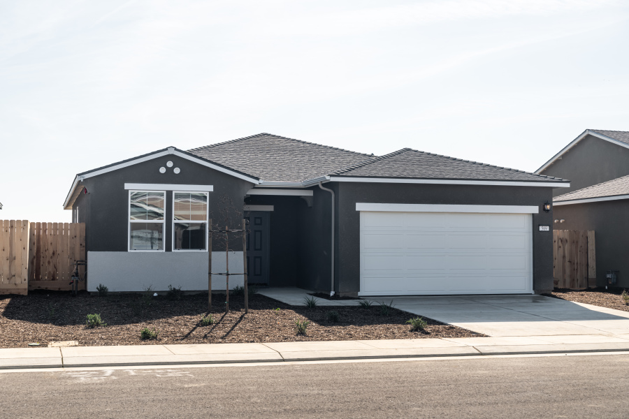 A house with garages.
