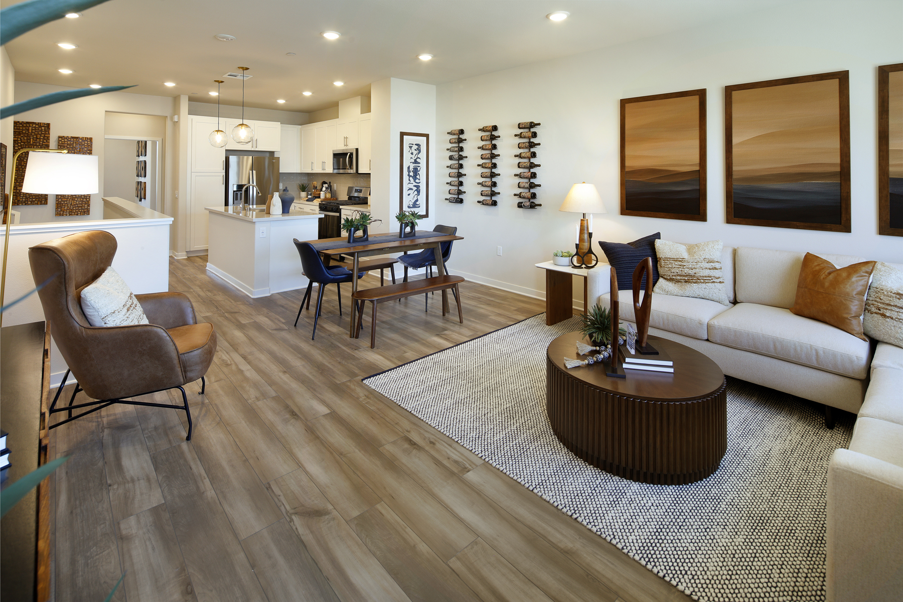 0111 9804 Crossbay Loop