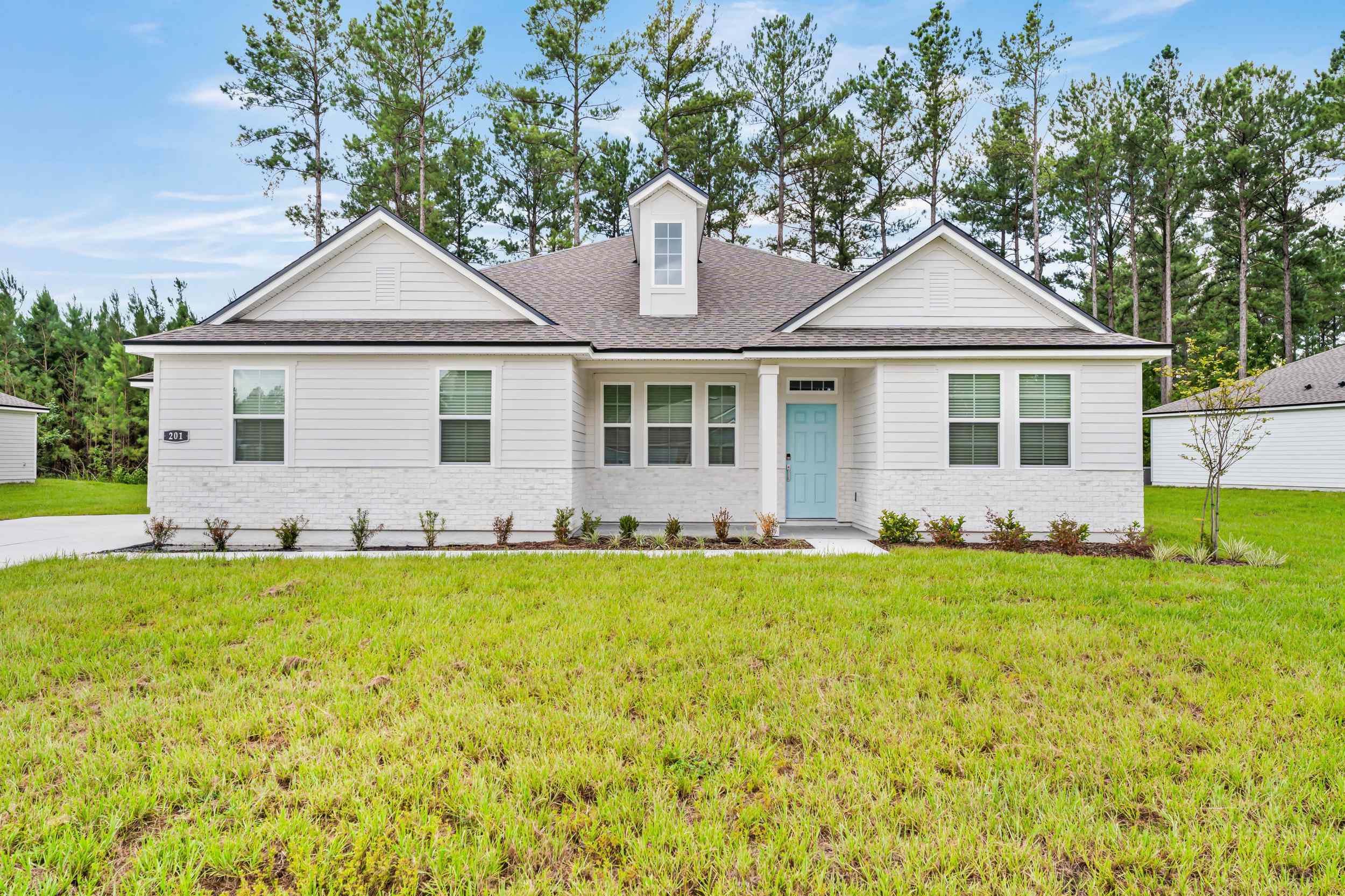 0581 201 Park View Ln