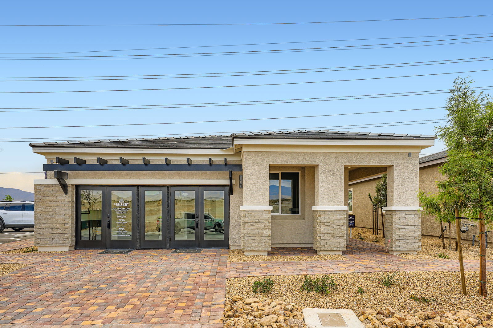 ME0437 8320 Vanhoy Creek St