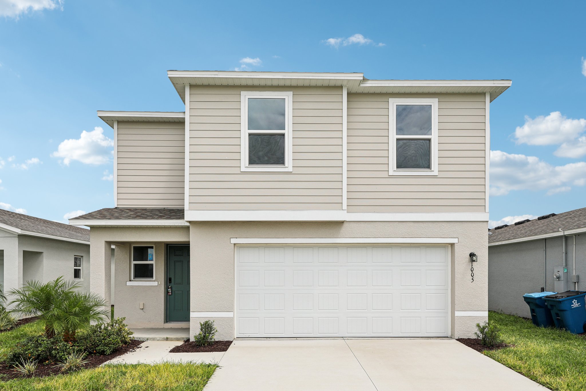 0426 1005 Ambleside Drive